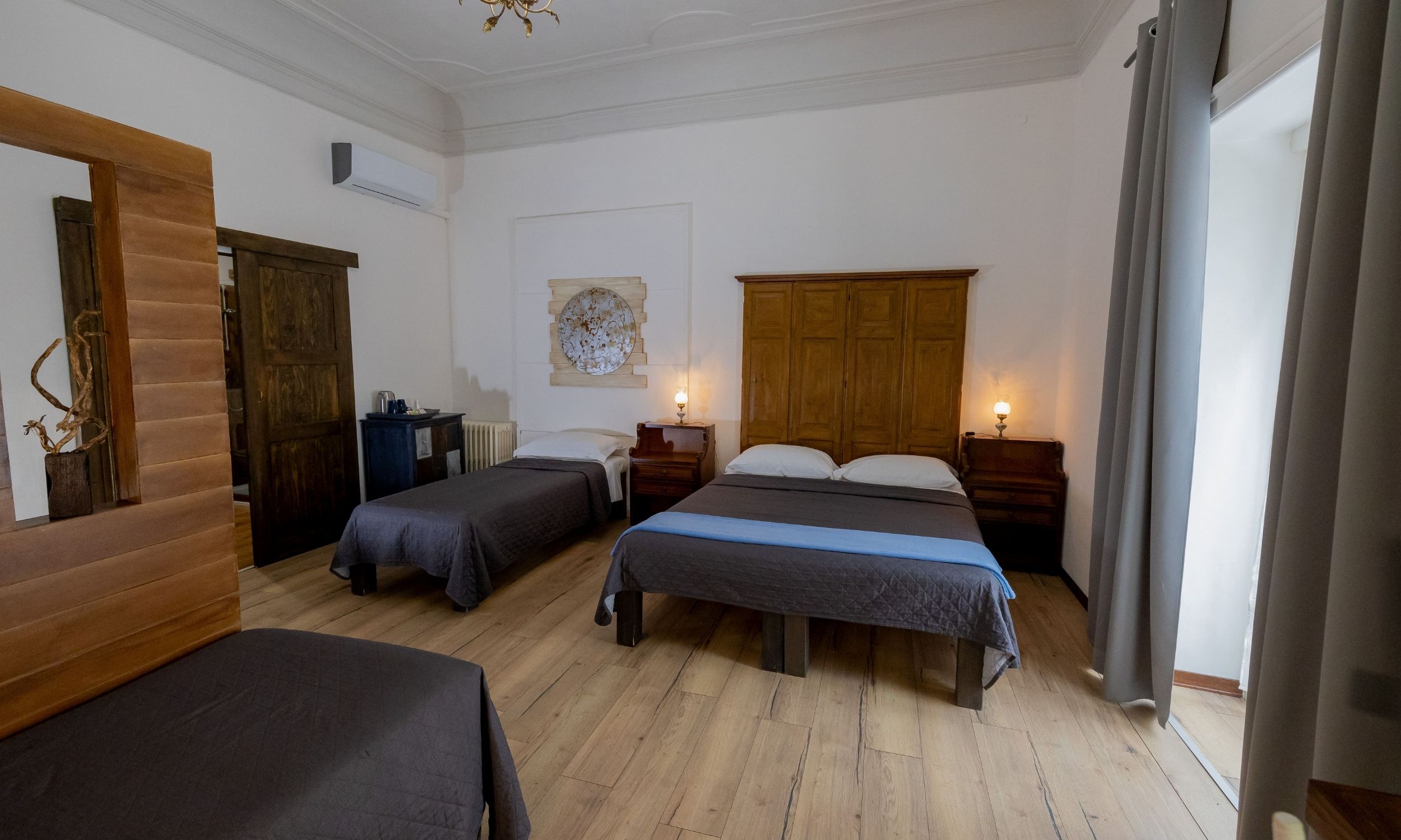 Ampia camera quadrupla ideale per famiglie e gruppi, Domus Enna